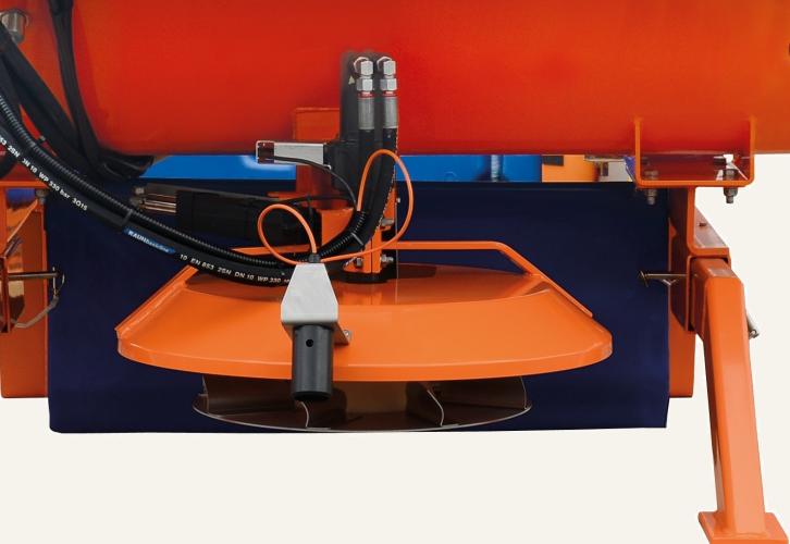 Spreader distributor