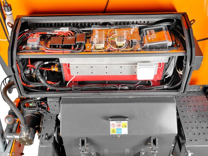 Icebear Ve electrical compartment