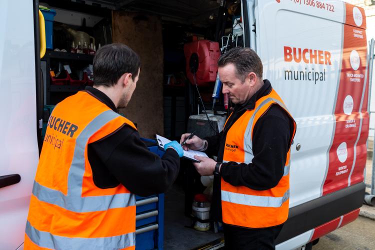 Road sweeper and spreader maintenance 