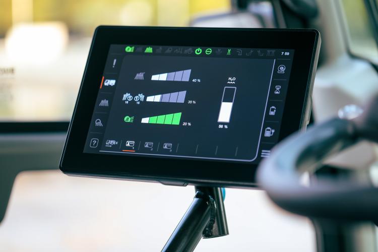 Bucher CityCat VR17e CSense display