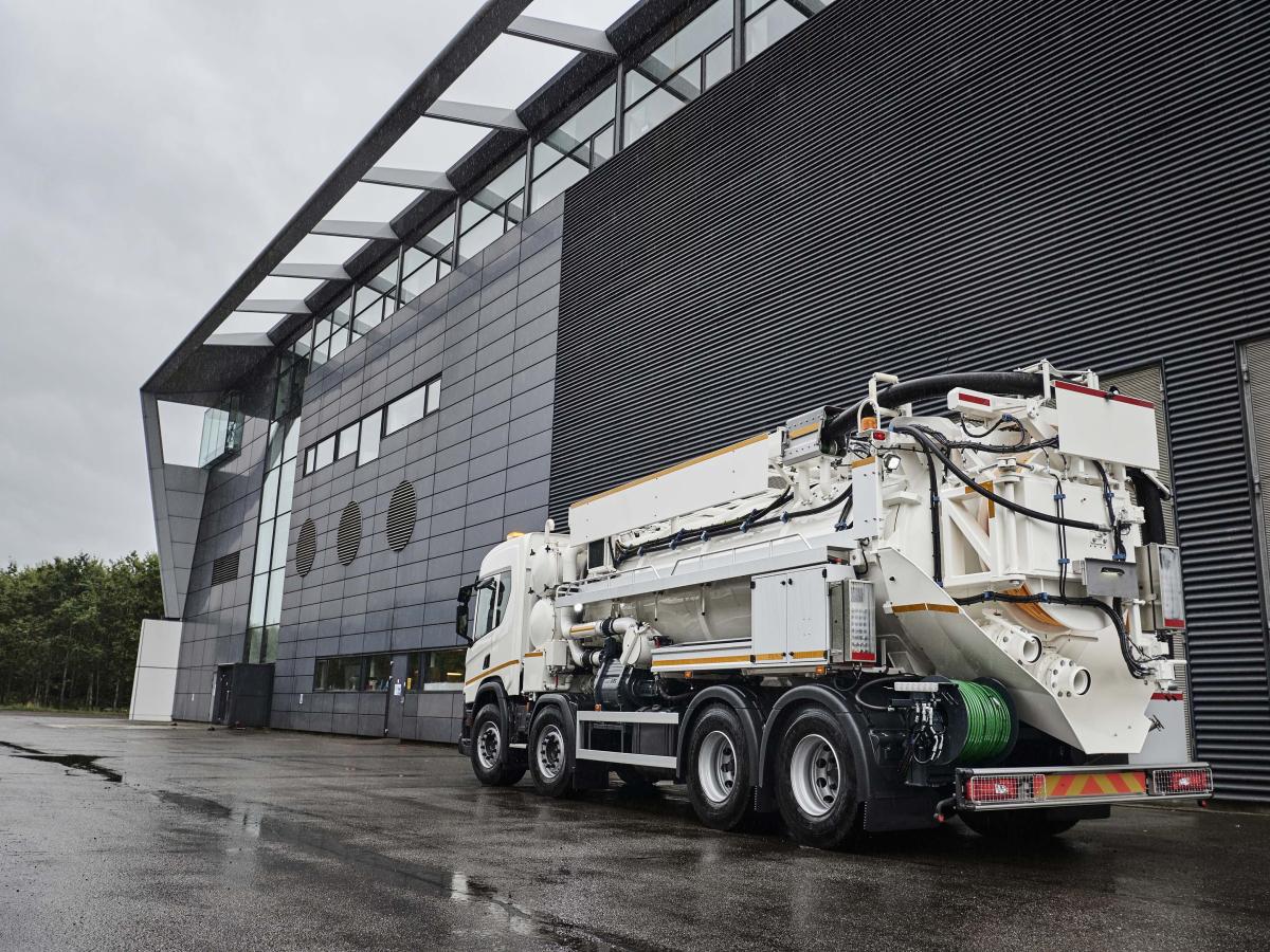 SuperFlex® 414 Combination sewer cleaning unit UK IE