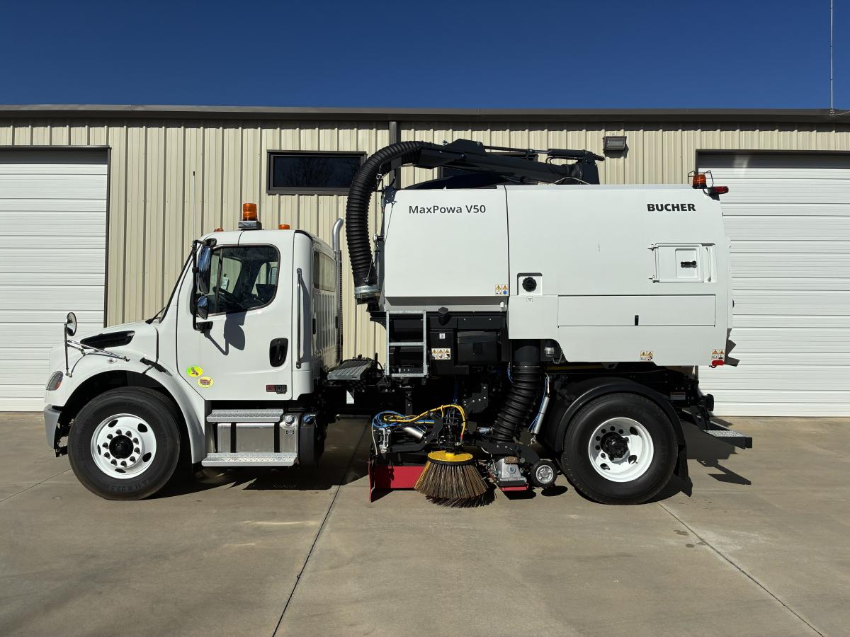 MaxPowa V65 - Truck mounted sweepers | Bucher Municipal
