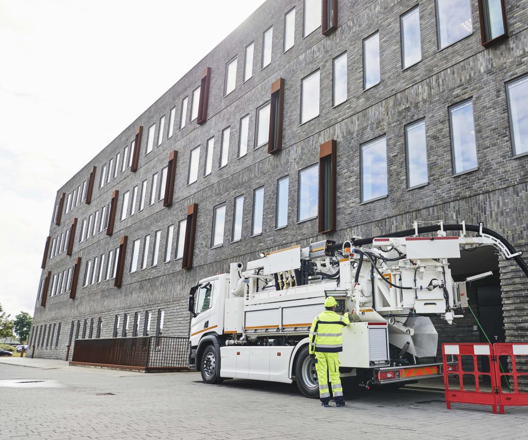 RECycler® 206 Recycler sewer cleaning unit UK IE