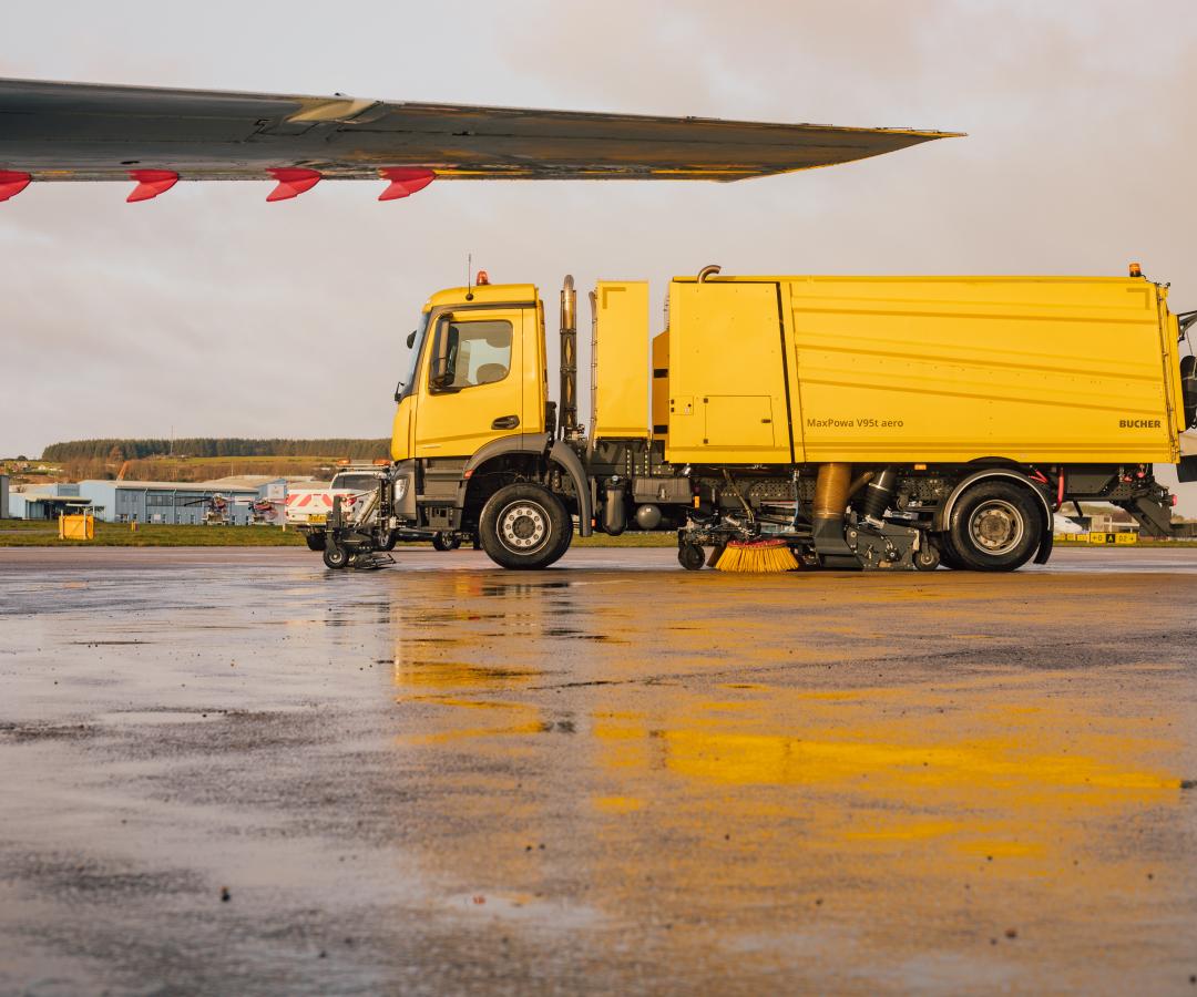 MaxPowa V95t aero - Airport